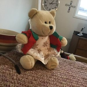 Meet your Posher, Pamela